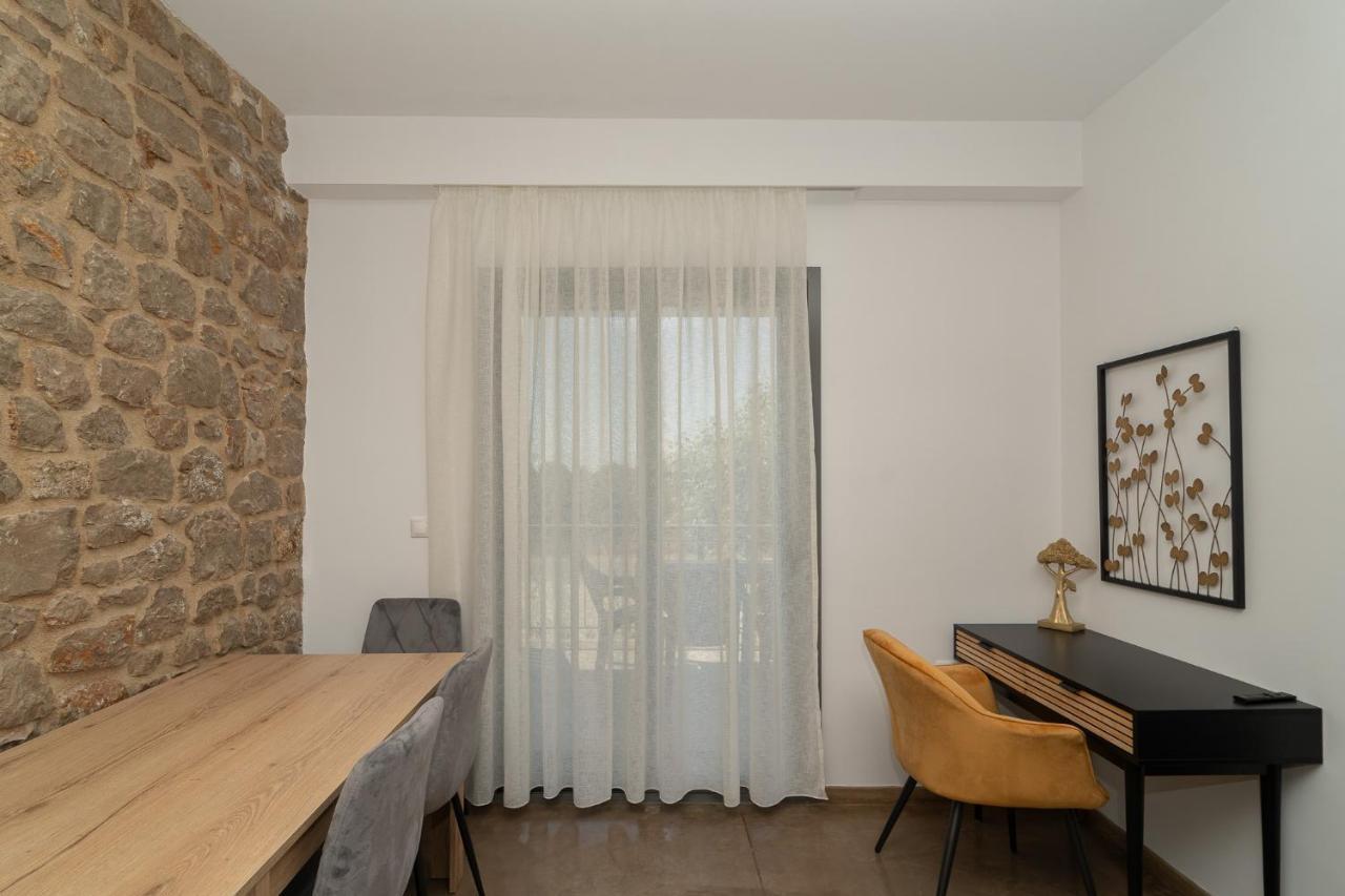 Lithos Suites Foinikounda Extérieur photo