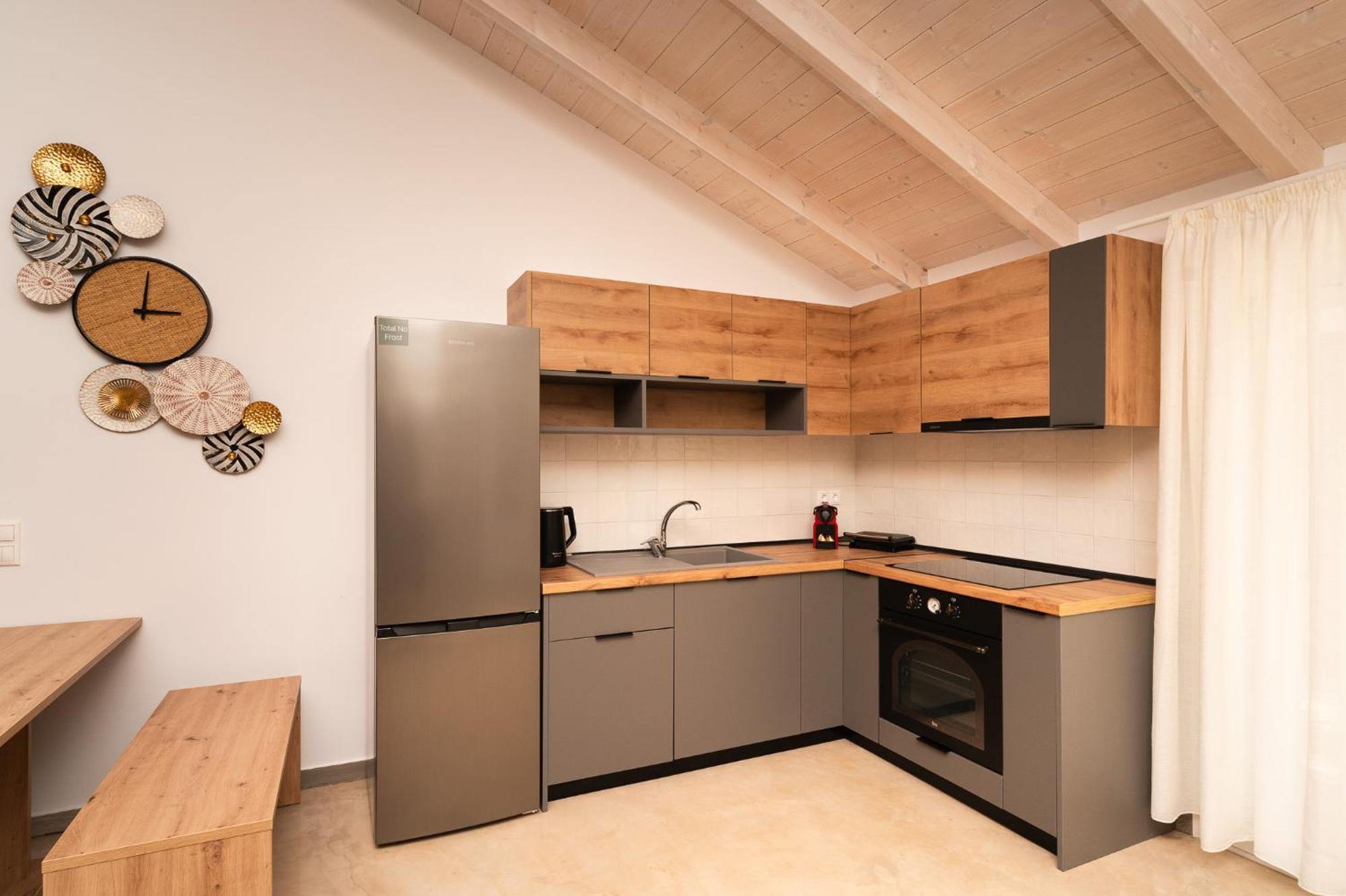 Lithos Suites Foinikounda Extérieur photo